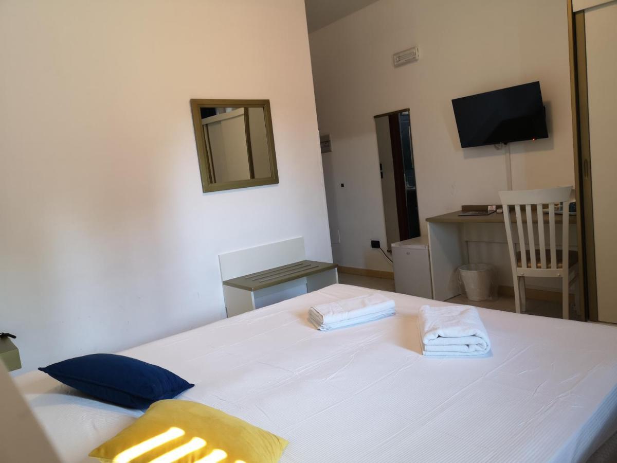 Oasi Park Hotel Mascali Eksteriør billede