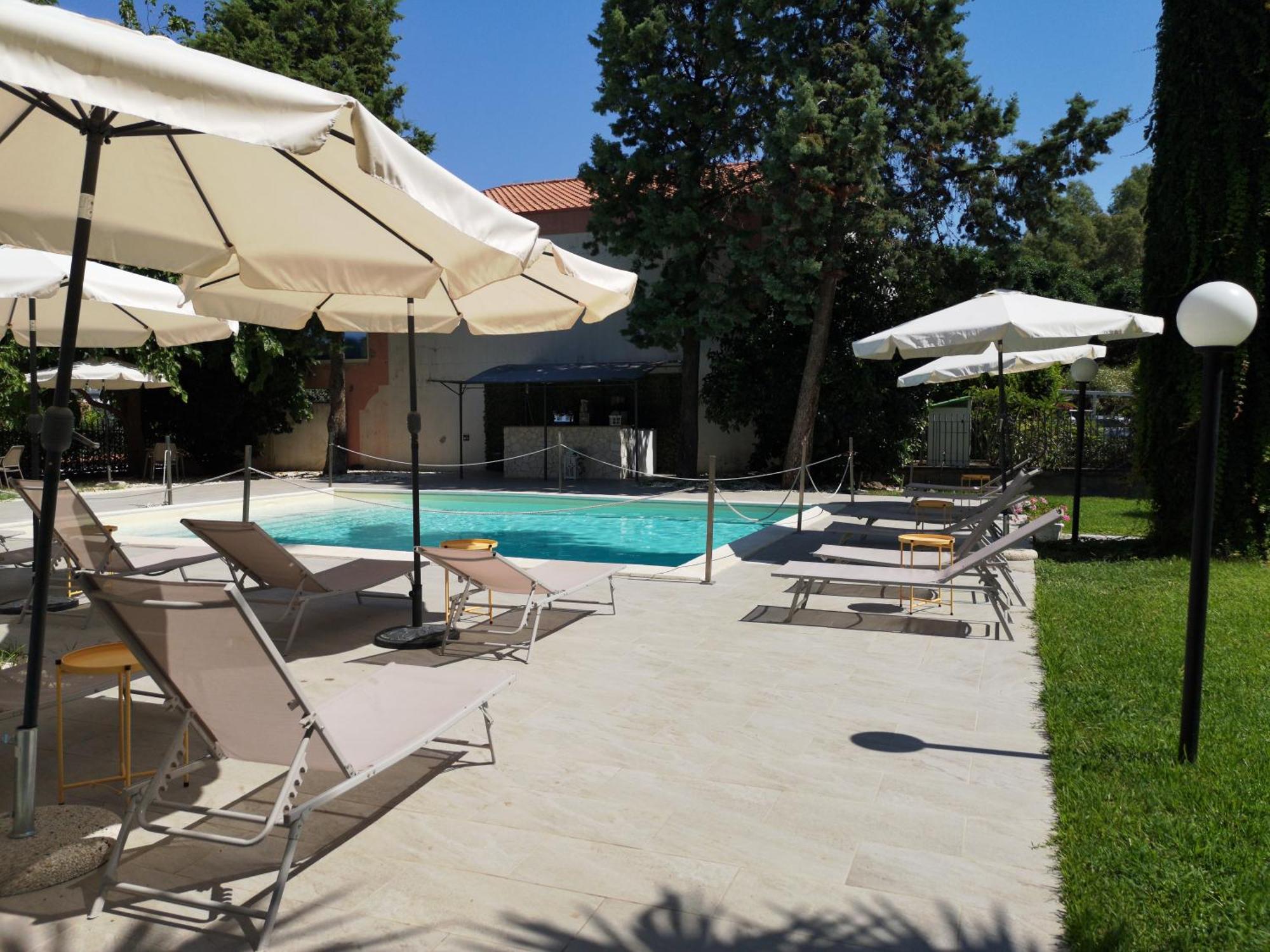 Oasi Park Hotel Mascali Eksteriør billede