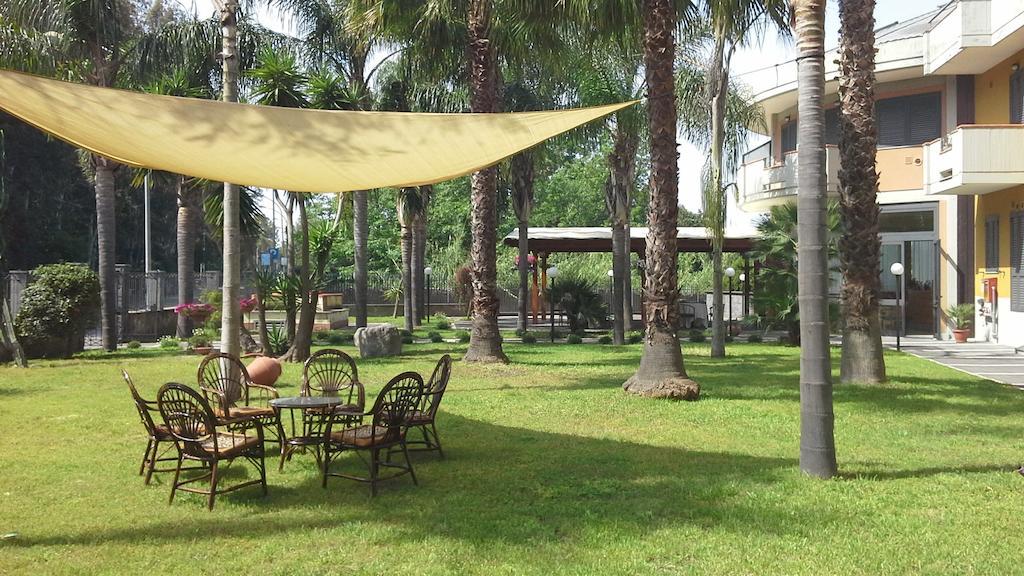 Oasi Park Hotel Mascali Eksteriør billede